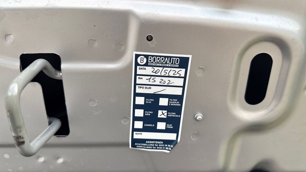 Dacia Sandero usata a Treviso (16)