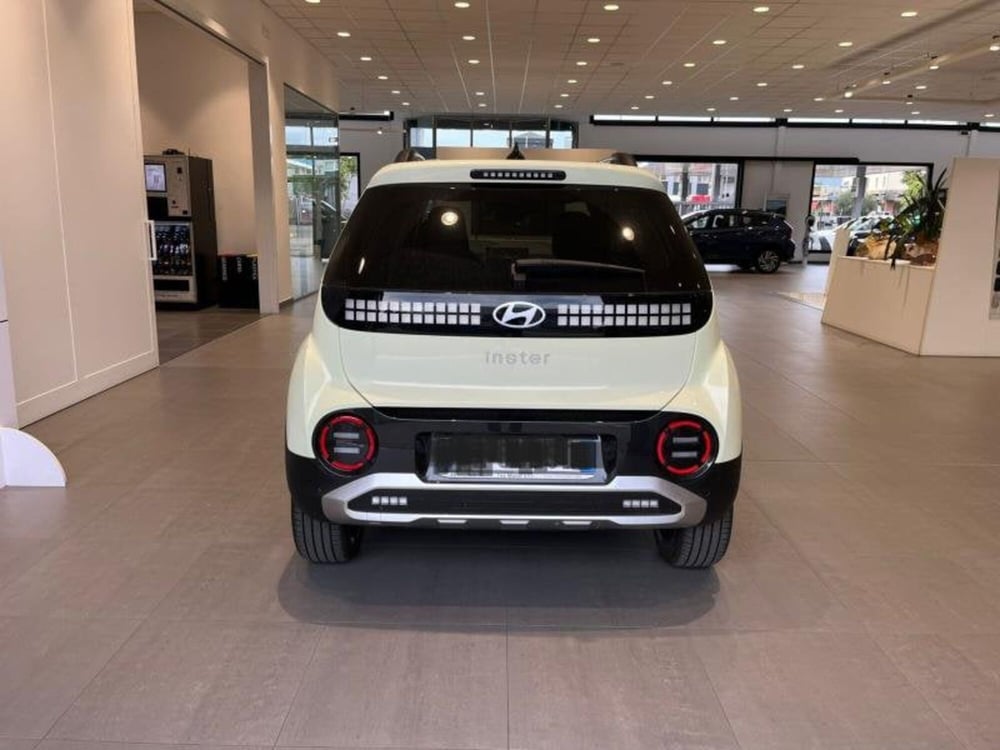 Hyundai Inster nuova a Perugia (2)