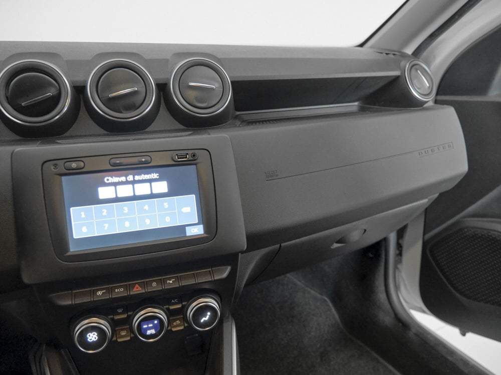 Dacia Duster usata a Prato (16)