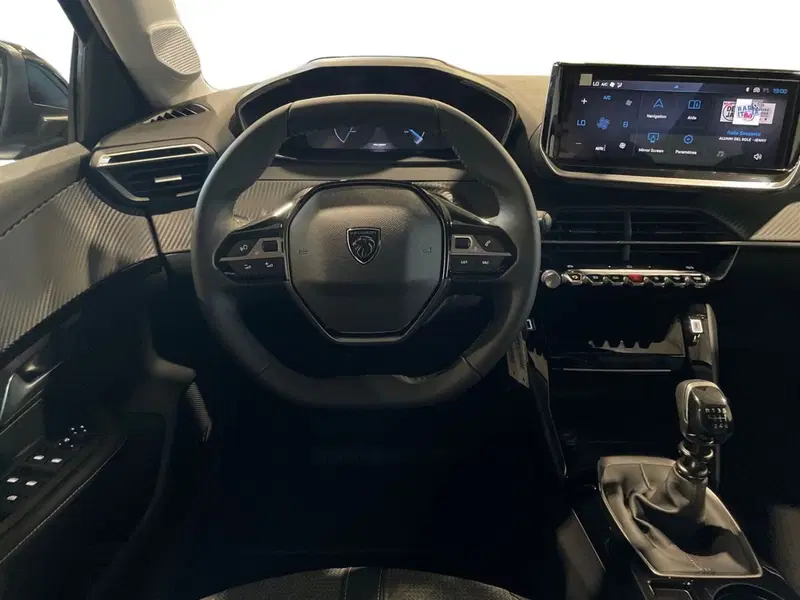 Peugeot 208 nuova a Salerno (5)