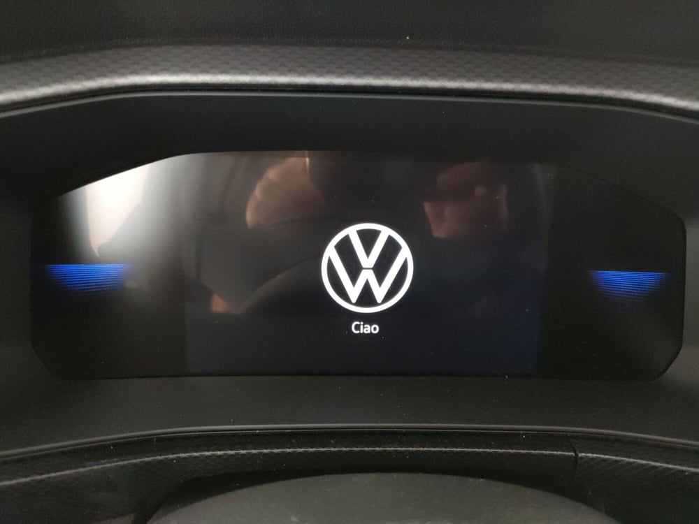 Volkswagen T-Cross nuova a Napoli (14)