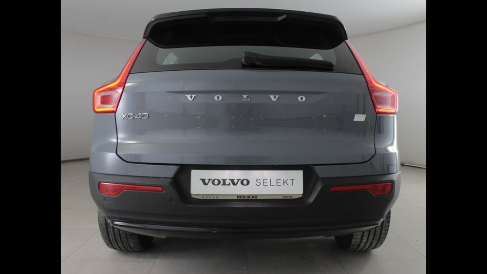 Volvo XC40 usata a Palermo (3)