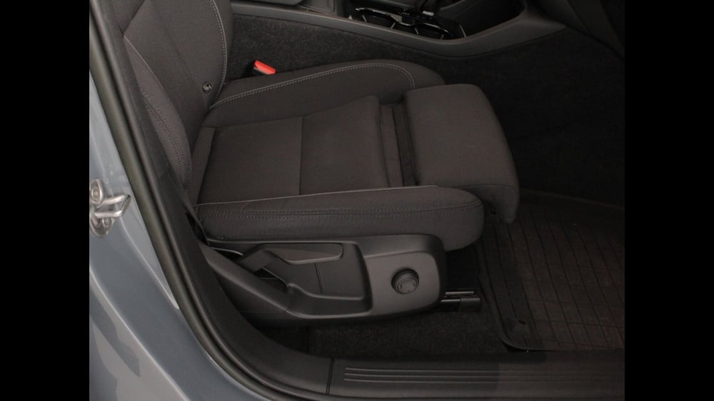 Volvo XC40 usata a Palermo (6)