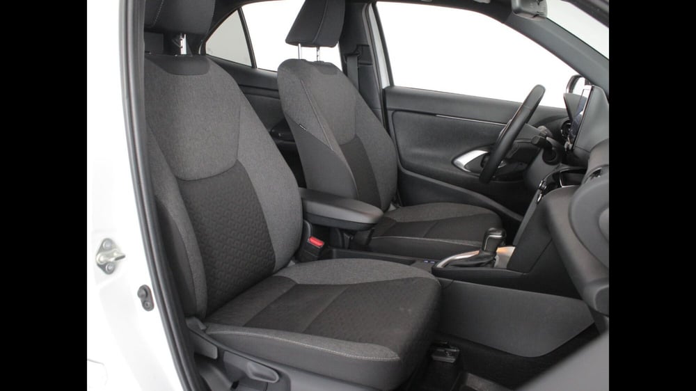 Toyota Yaris Cross usata a Palermo (7)