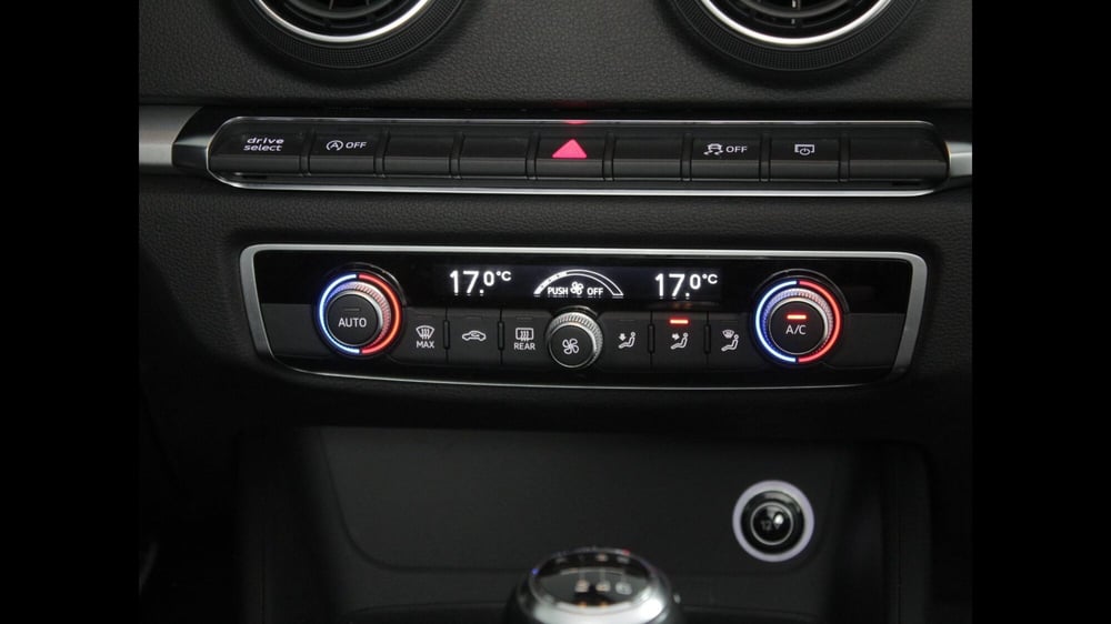 Audi A3 Cabrio usata a Palermo (14)