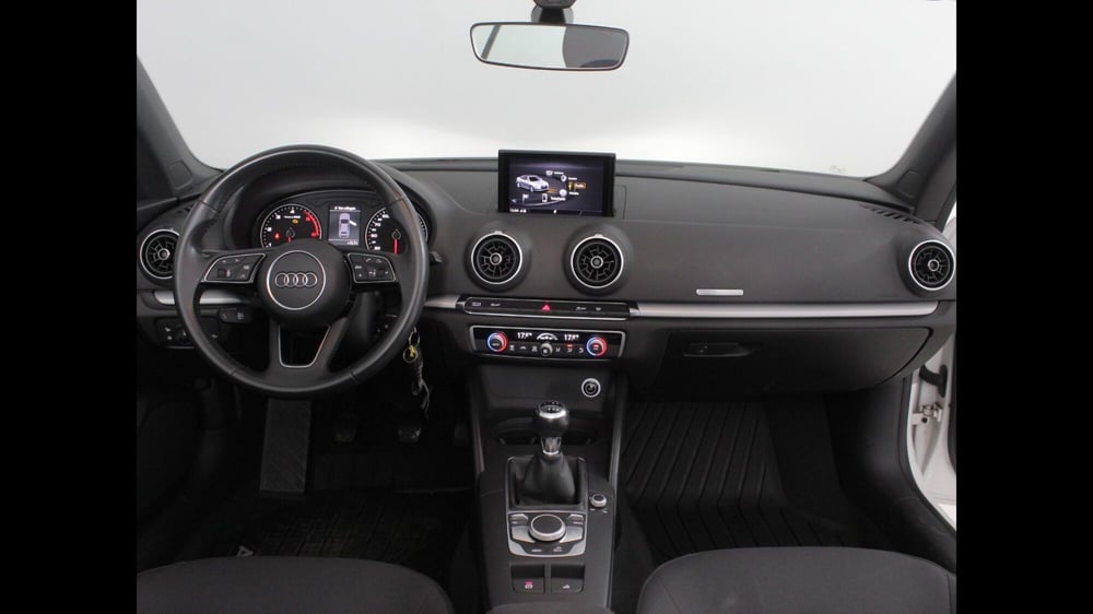 Audi A3 Cabrio usata a Palermo (5)