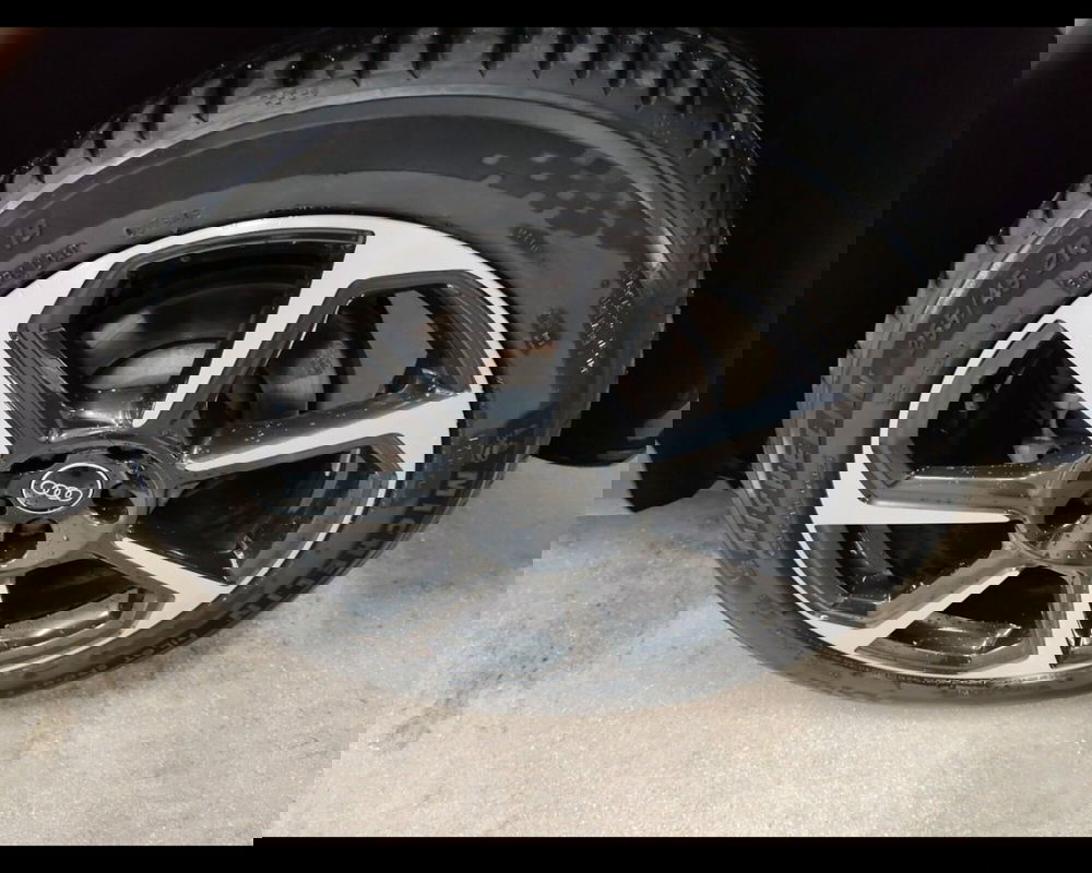 Audi Q3 Sportback usata a Caserta (10)