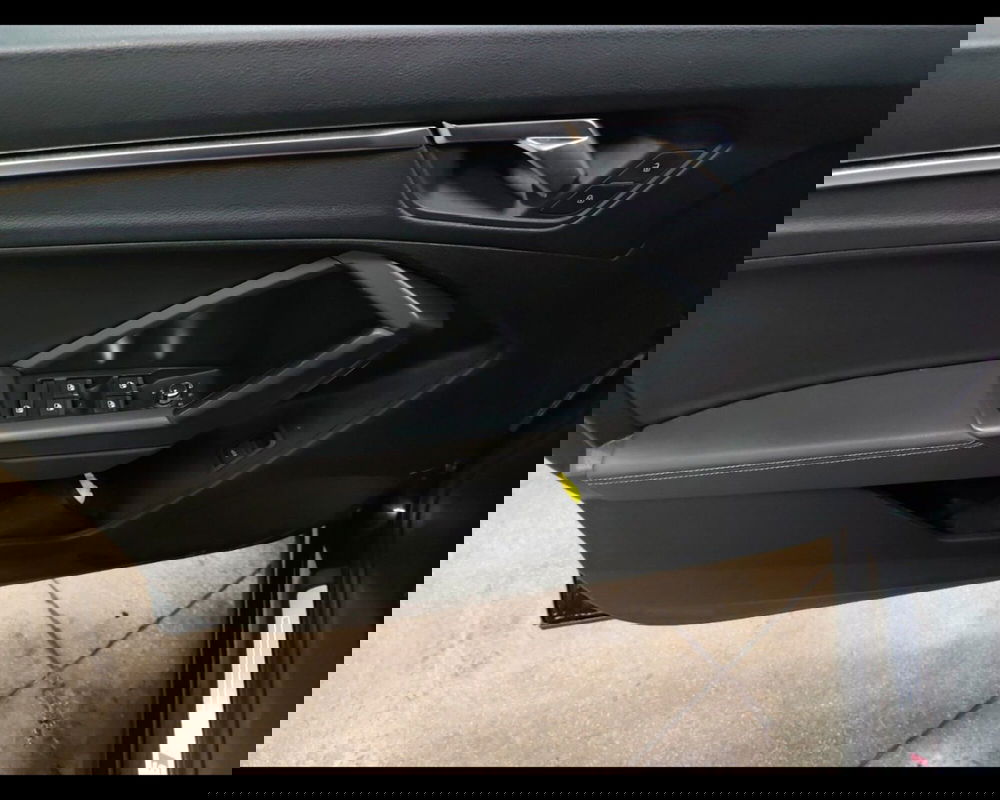 Audi Q3 Sportback usata a Caserta (14)