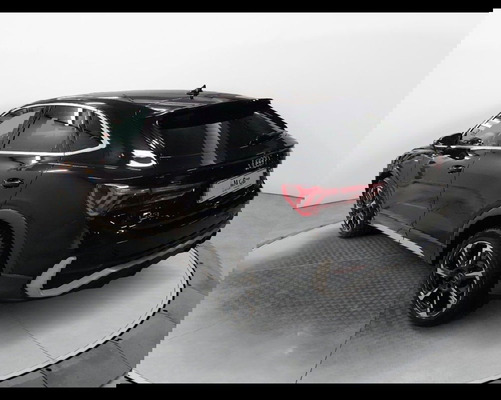 Audi Q3 Sportback usata a Caserta (8)