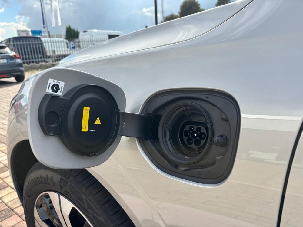 Volvo XC60 usata a Vercelli (10)