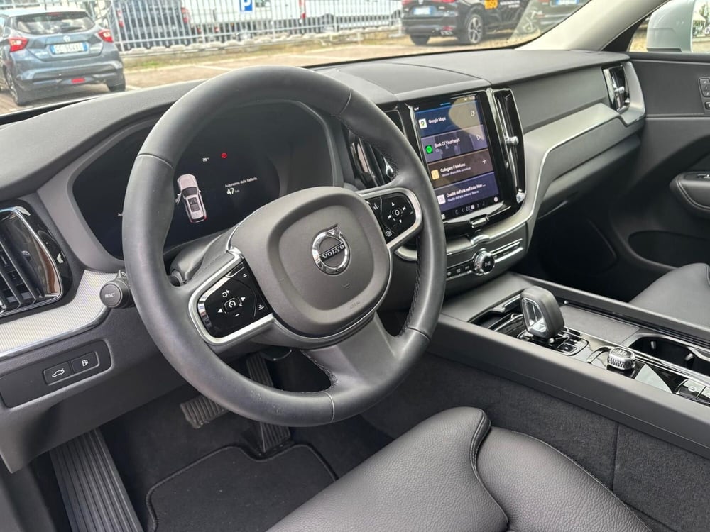 Volvo XC60 usata a Vercelli (11)
