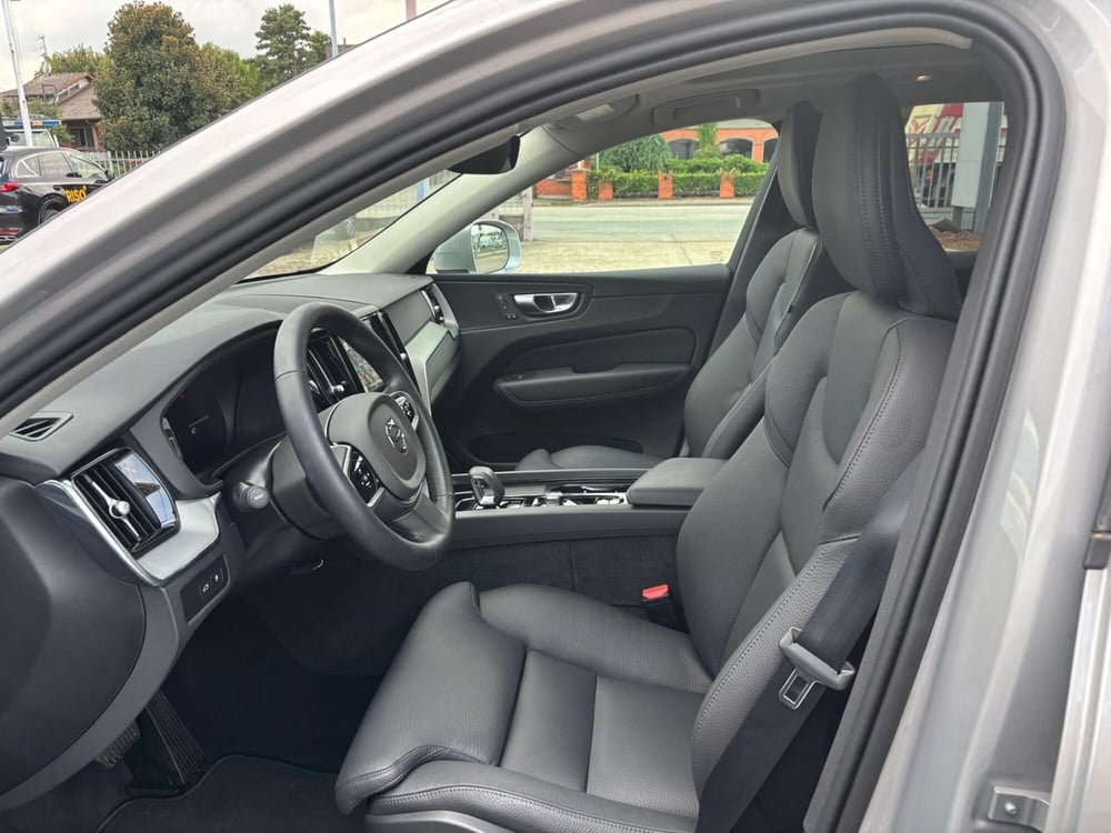 Volvo XC60 usata a Vercelli (13)