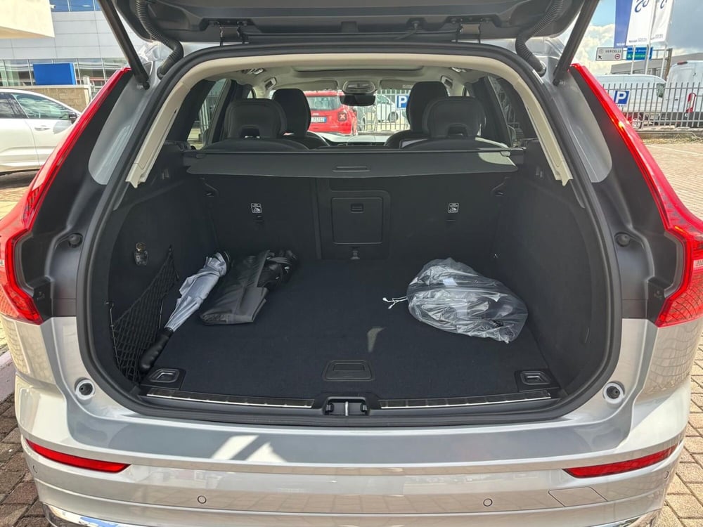 Volvo XC60 usata a Vercelli (8)
