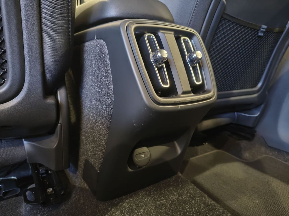 Volvo XC40 usata a Vercelli (18)
