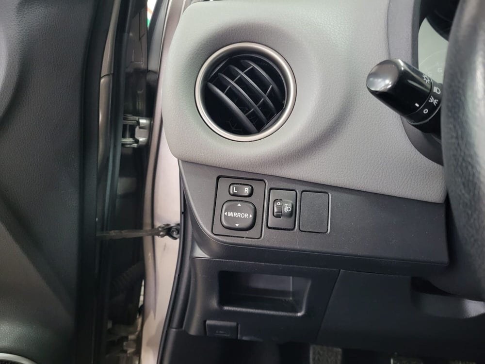 Toyota Yaris usata a Arezzo (10)
