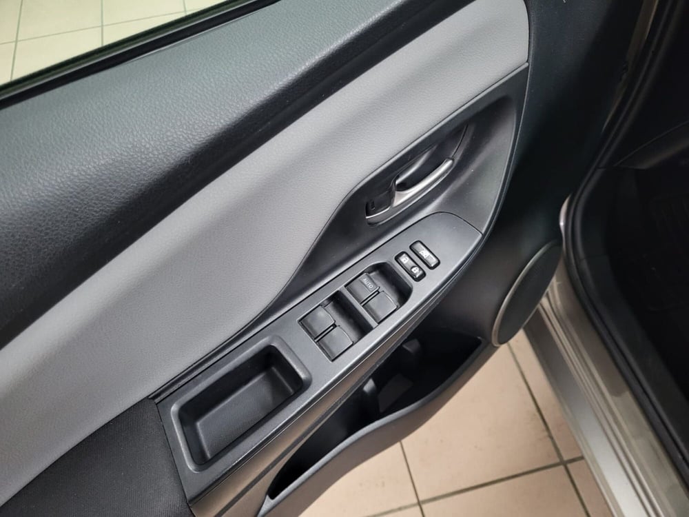 Toyota Yaris usata a Arezzo (11)