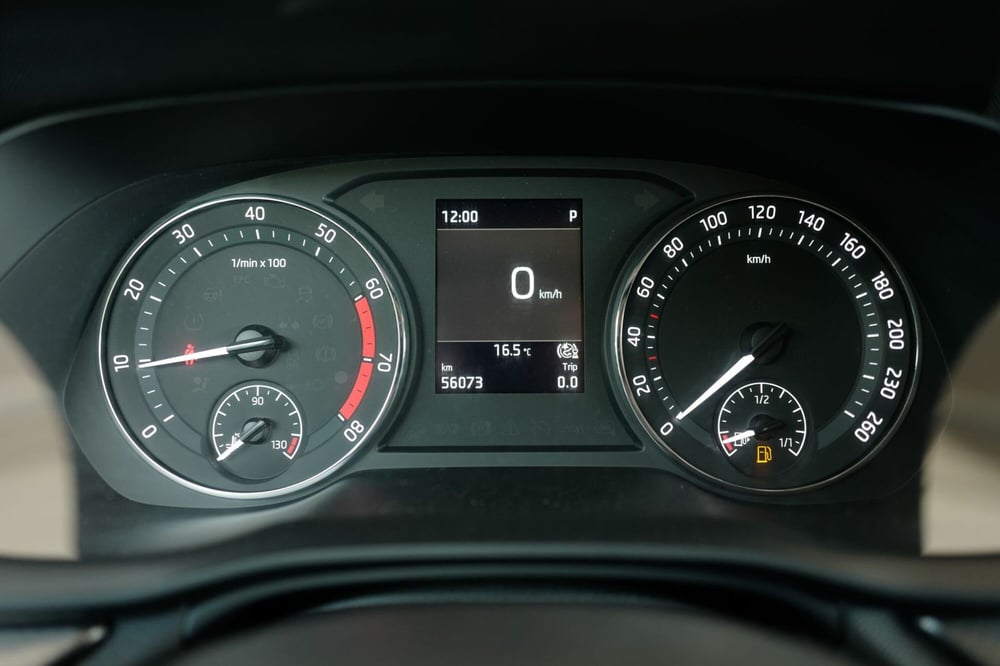 Skoda Octavia Station Wagon usata a Varese (8)