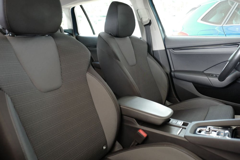 Skoda Octavia Station Wagon usata a Varese (9)