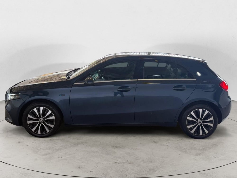 Mercedes-Benz Classe A usata a Milano (3)