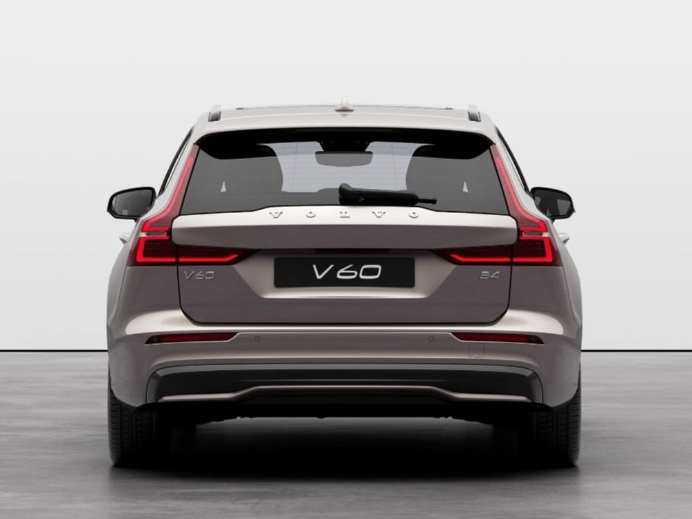 Volvo V60 nuova a Pescara (3)