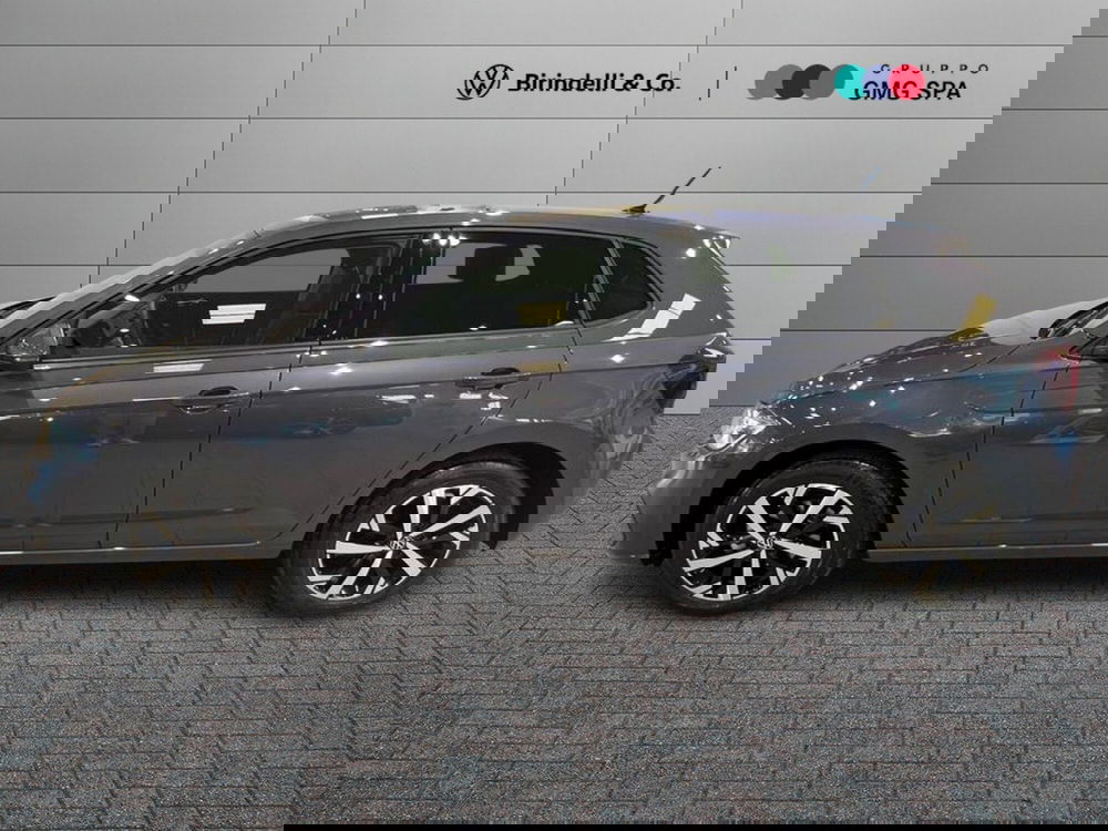 Volkswagen Polo nuova a Prato (5)