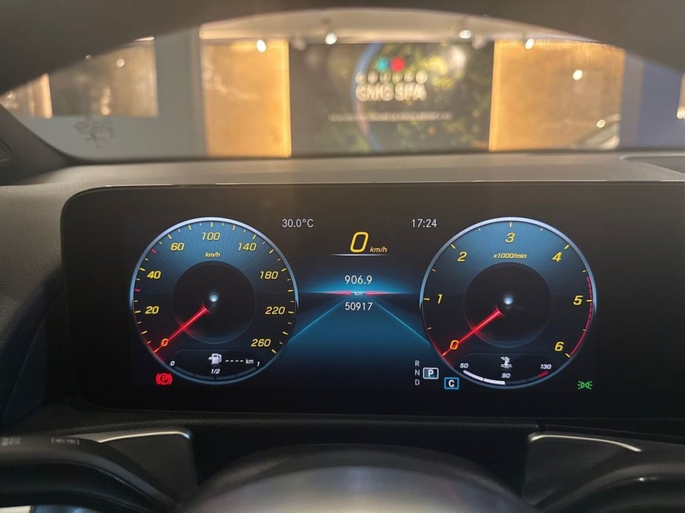 Mercedes-Benz GLB usata a Firenze (13)