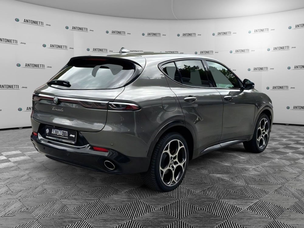 Alfa Romeo Tonale usata a Ancona (5)