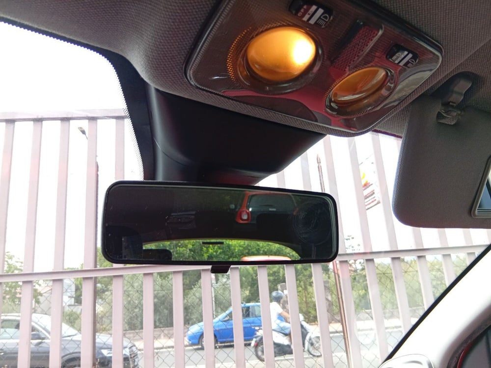 Lancia Ypsilon usata a Catania (13)
