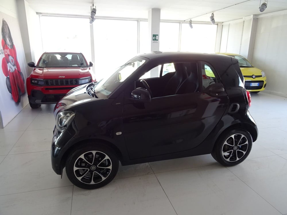 smart Fortwo usata a Lucca (2)