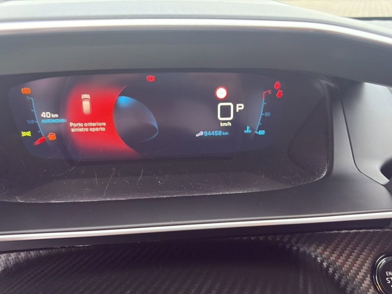 Peugeot 208 usata a Foggia (11)