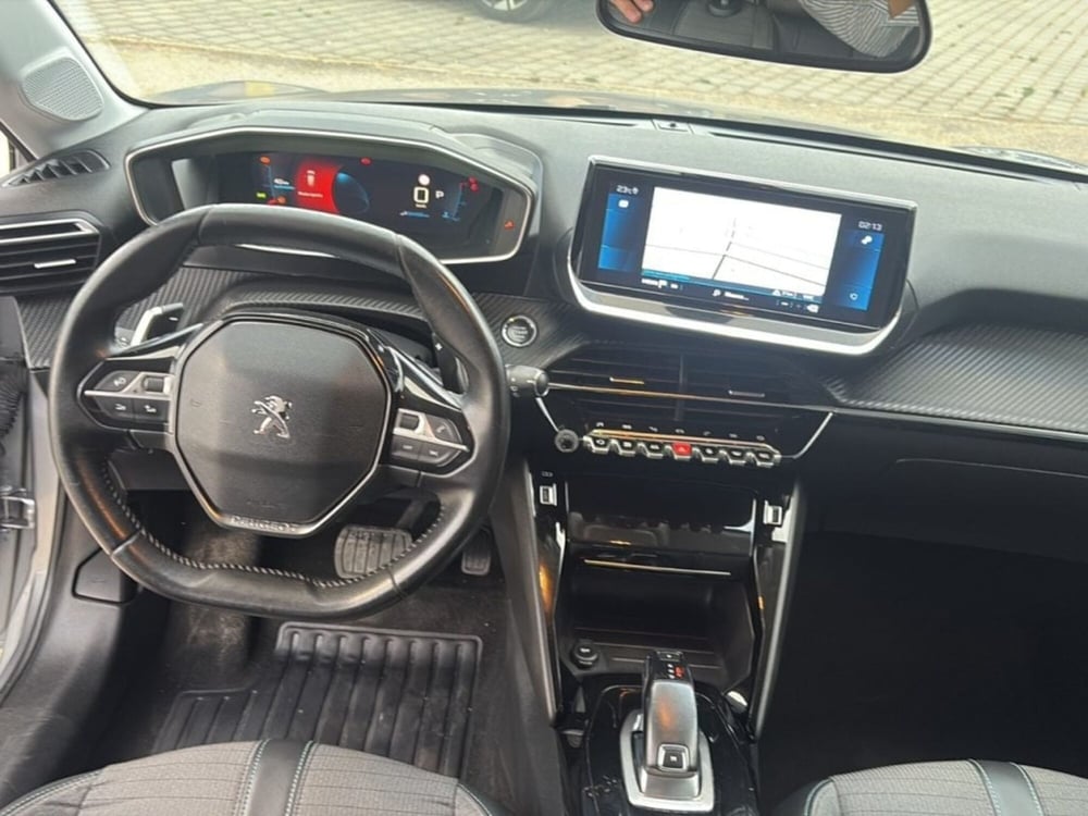 Peugeot 208 usata a Foggia (12)