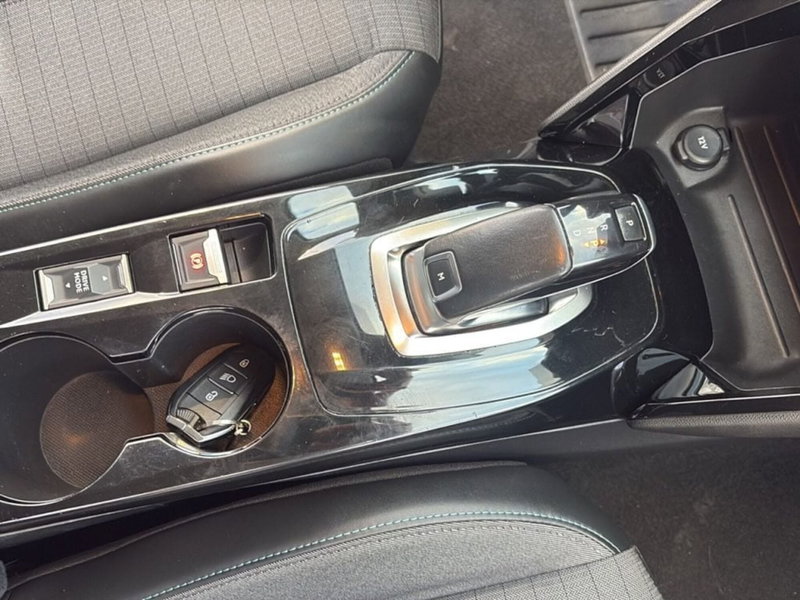 Peugeot 208 usata a Foggia (14)