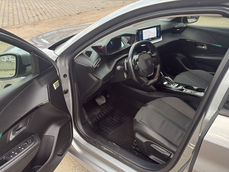 Peugeot 208 usata a Foggia (15)