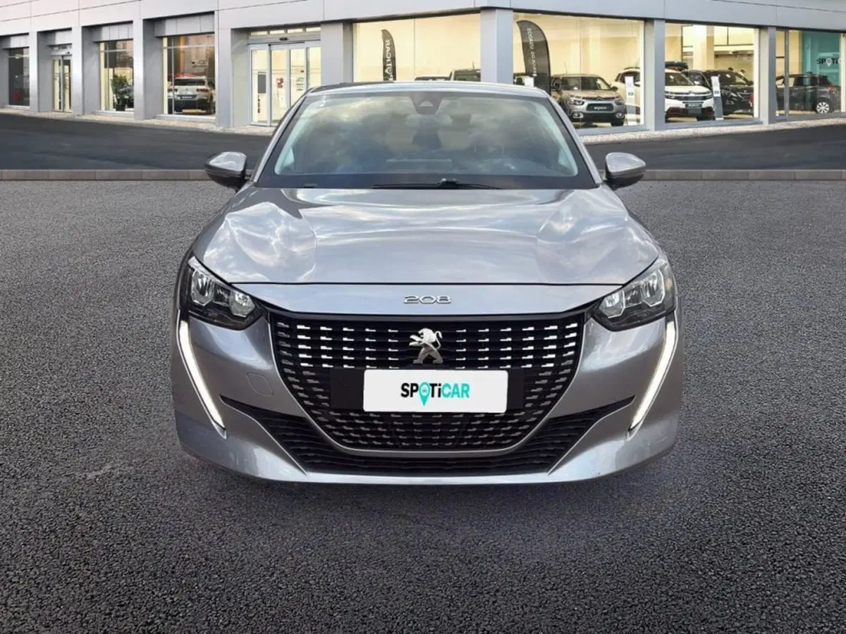 Peugeot 208 usata a Foggia (2)