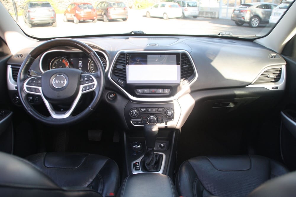 Jeep Cherokee usata a Catania (12)