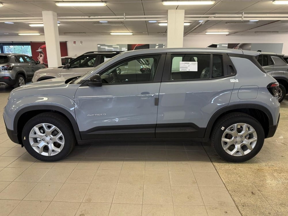 Jeep Avenger nuova a Arezzo (5)