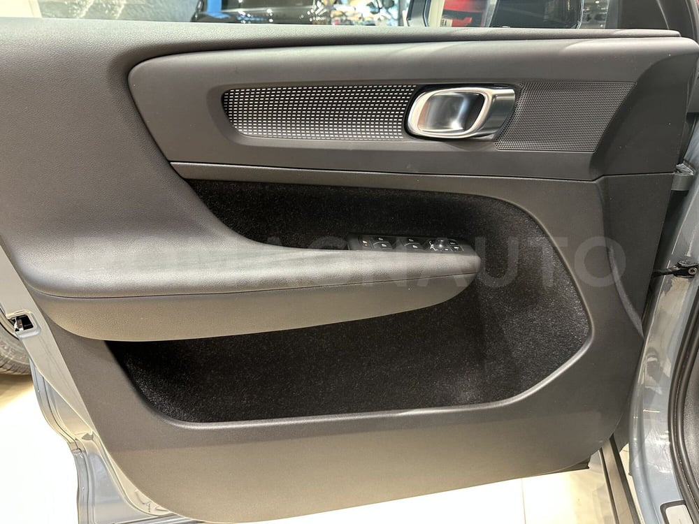 Volvo XC40 usata a Forlì-Cesena (13)