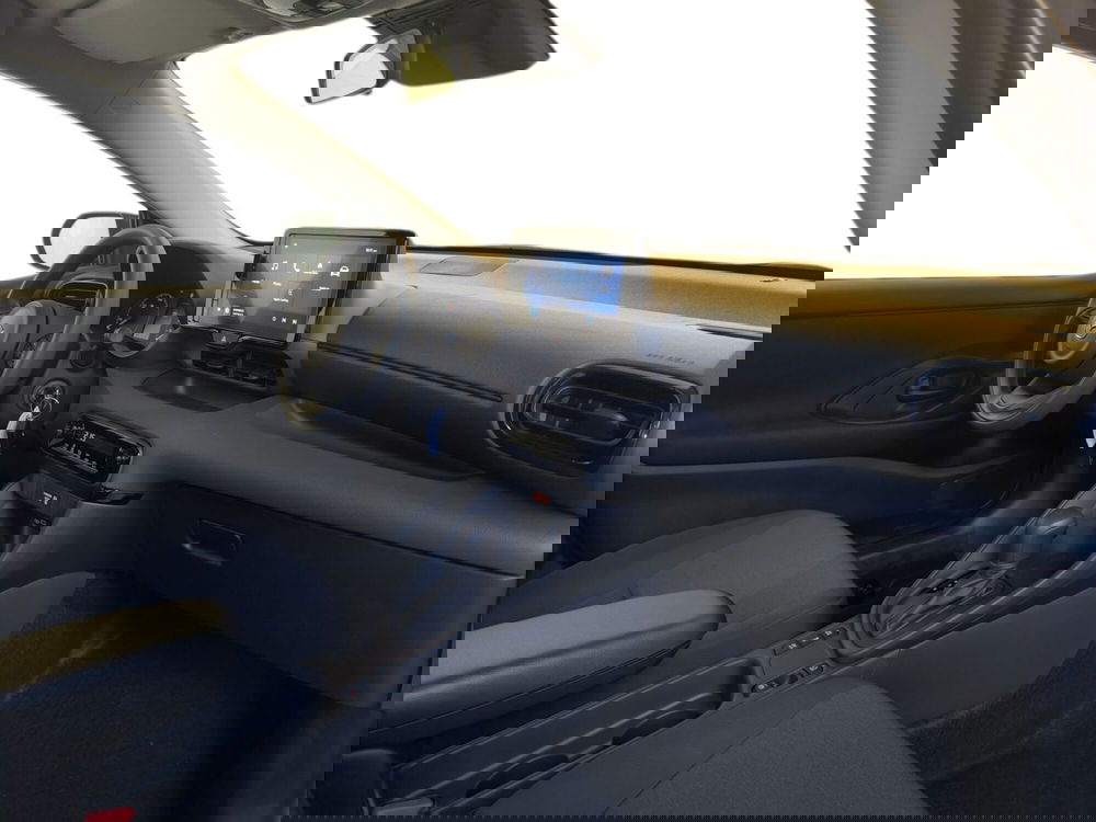 Mazda Mazda2 Hybrid nuova a Udine (13)