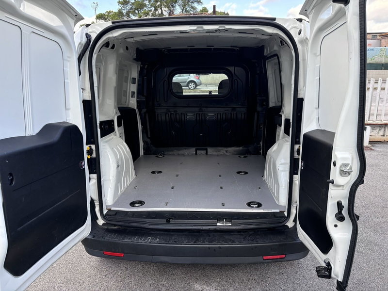 Fiat Doblò usata a Ancona (11)
