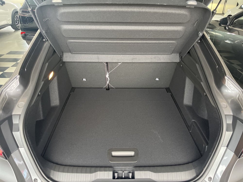 Renault Arkana nuova a Vicenza (11)