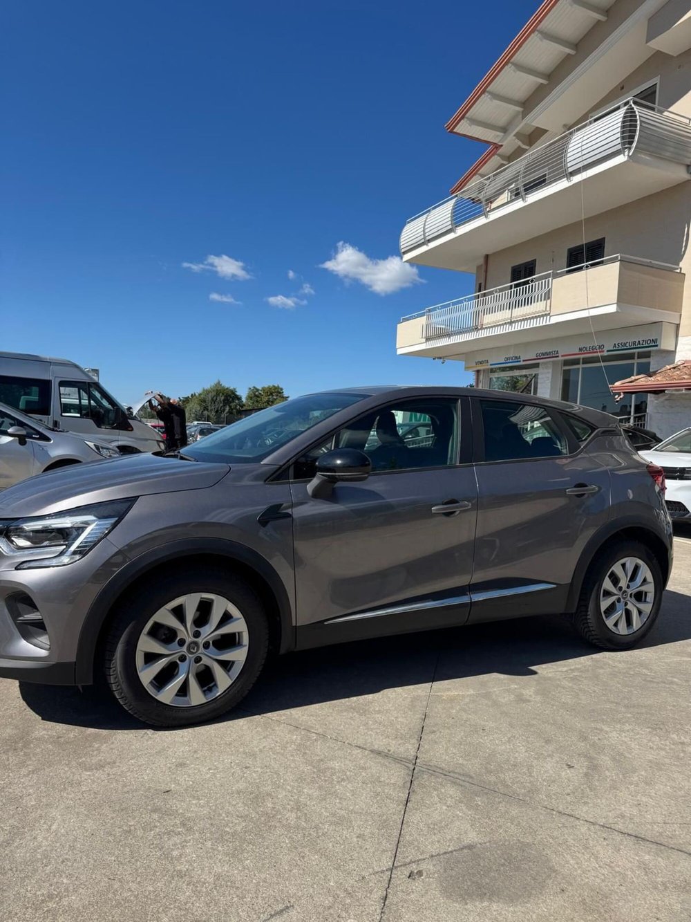 Renault Captur usata a Caserta (2)