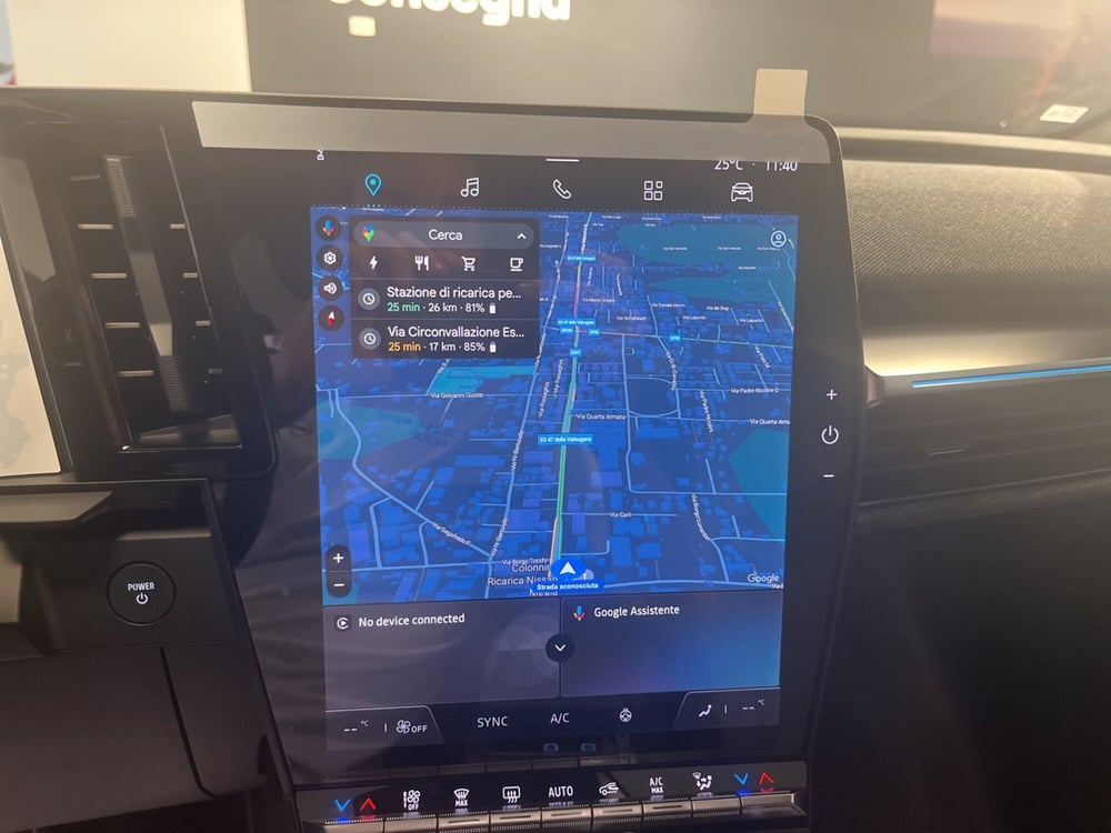 Renault Megane E-Tech Electric nuova a Vicenza (18)