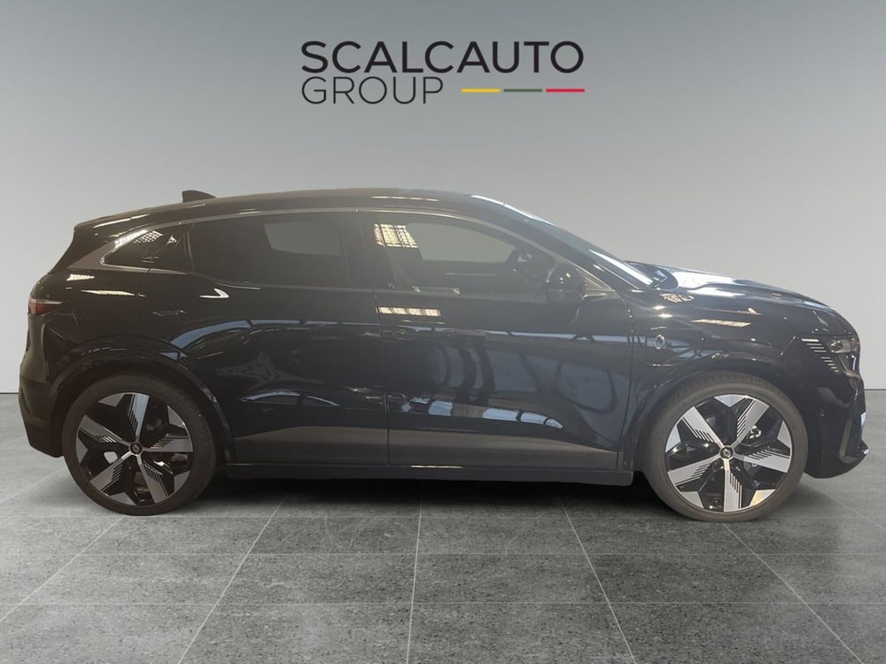 Renault Megane E-Tech Electric nuova a Vicenza (5)