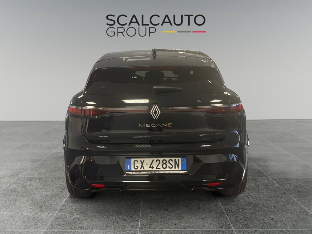 Renault Megane E-Tech Electric nuova a Vicenza (7)