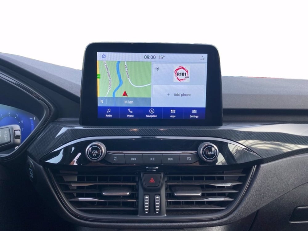 Ford Kuga usata a Milano (14)