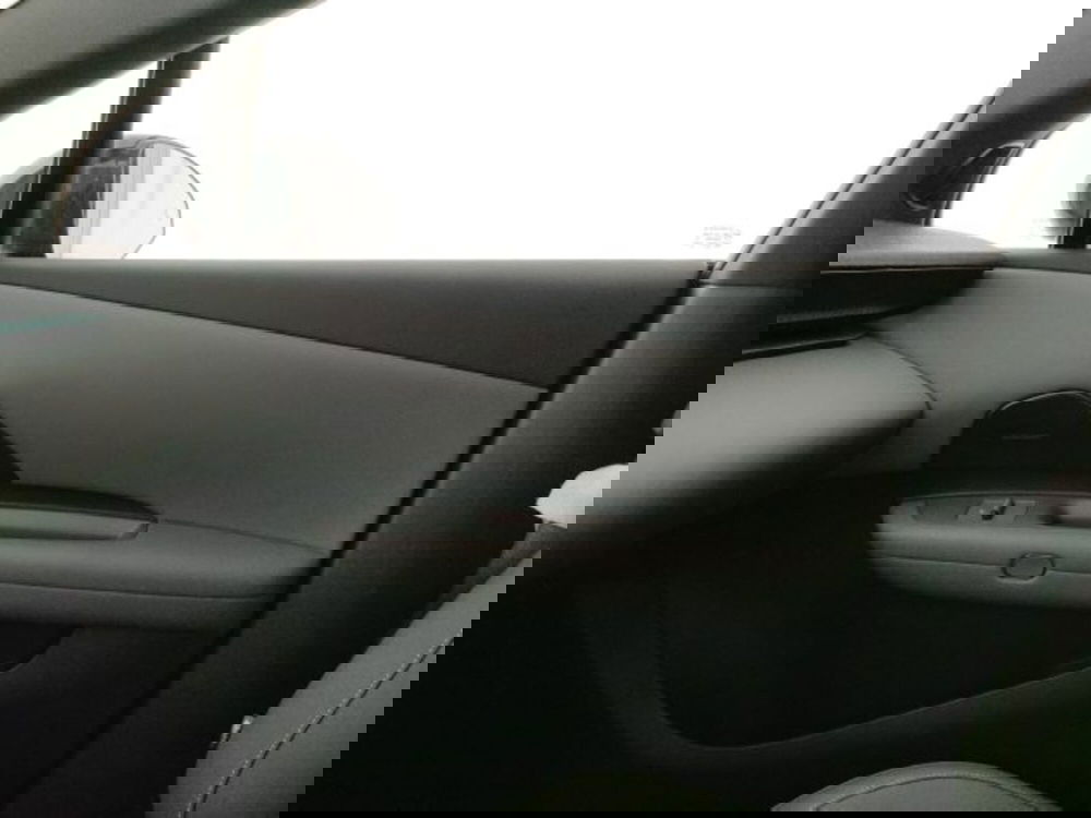 Lynk & Co 02 nuova a Modena (14)