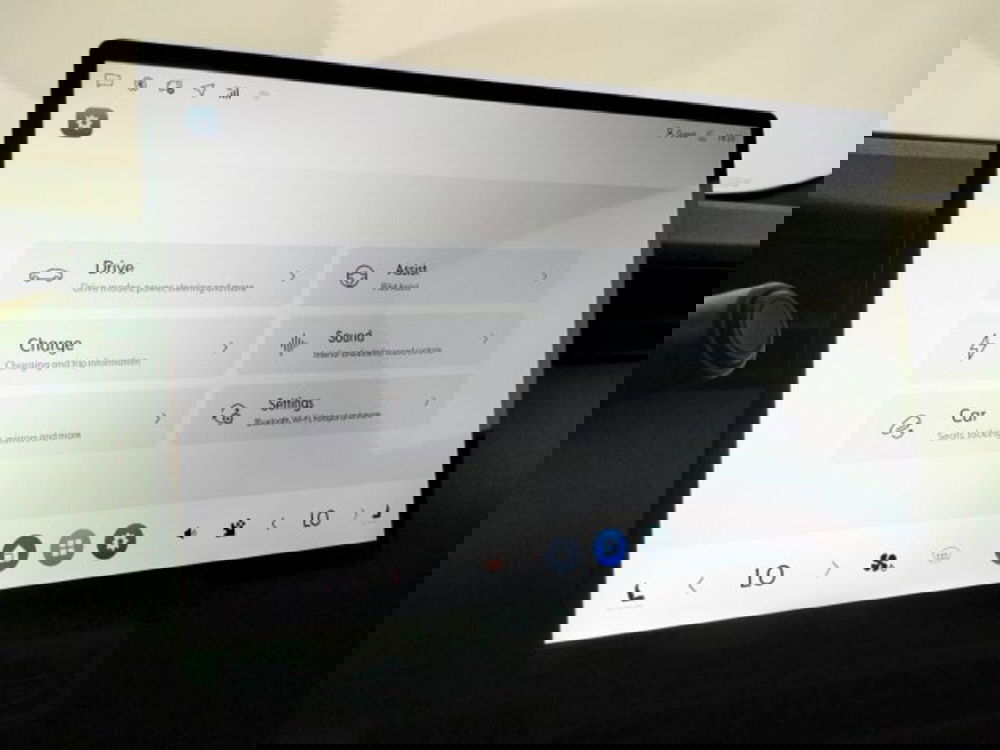 Lynk & Co 02 nuova a Modena (16)