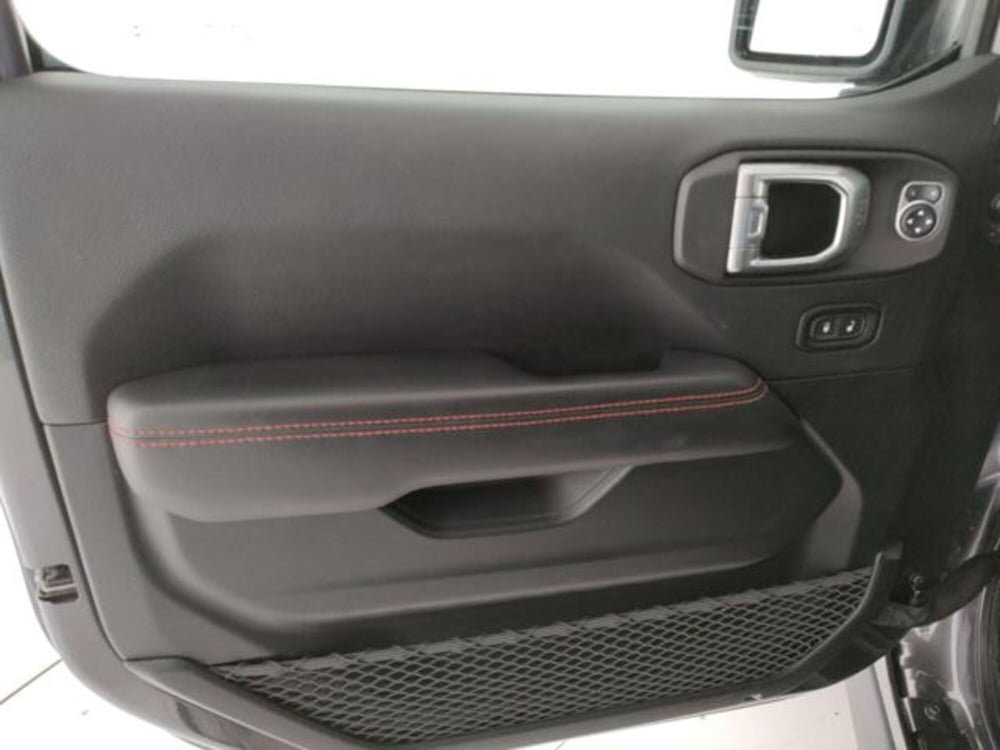 Jeep Wrangler Unlimited usata a Modena (10)