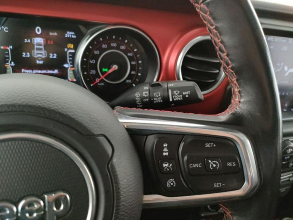 Jeep Wrangler Unlimited usata a Modena (20)