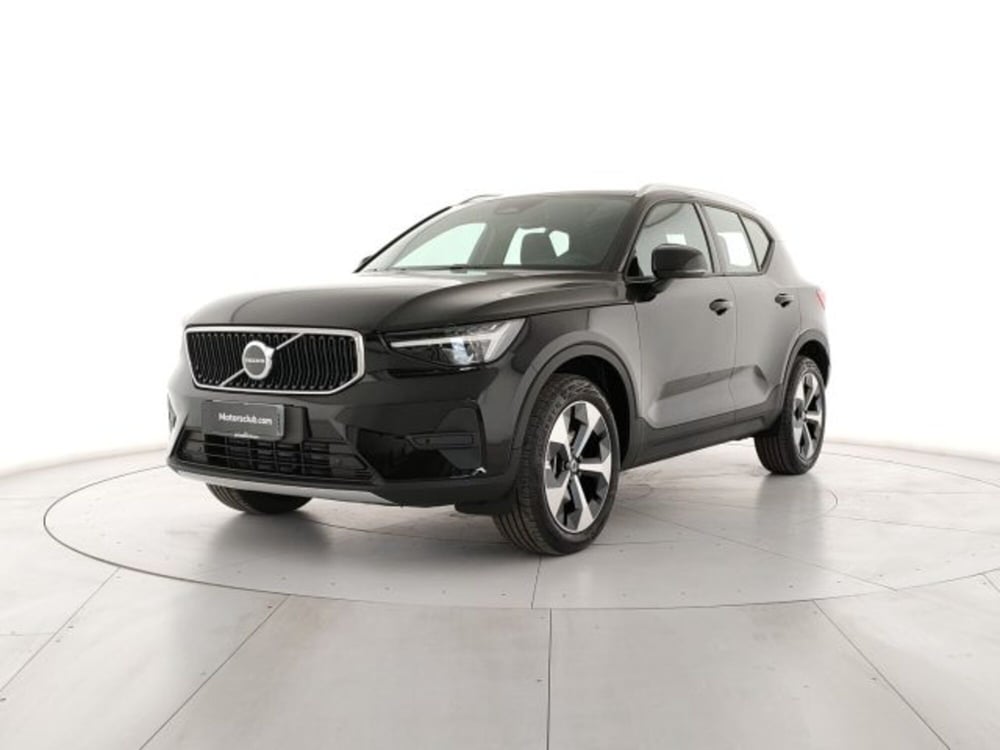 Volvo XC40 nuova a Modena (2)